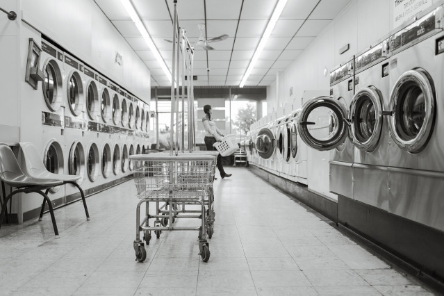 laundry dry cleaning service