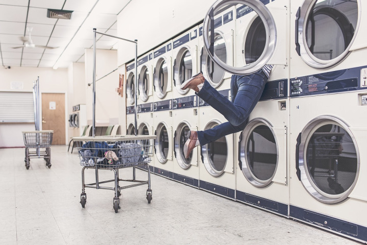folded laundry clean service pickup delivery